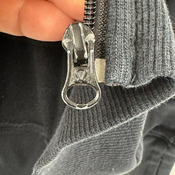 Lululemon Scuba Black Full-Zip Hoodie Womens Size 4 Cotton Blend Comfortable - Picture 8 of 8